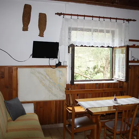 別荘 Secluded Fisherman's Cove Nevidjansko Polje, Pasman - 11392 *