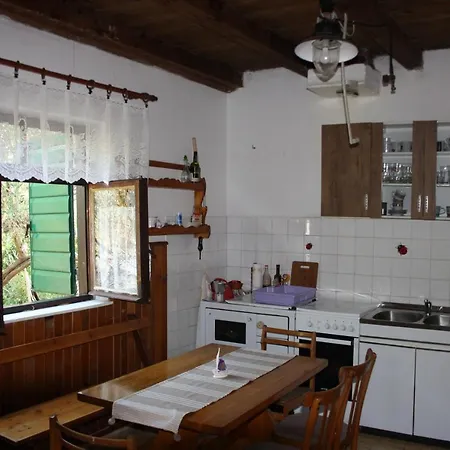 Secluded Fisherman's Cove Nevidjansko Polje, Pasman - 11392 *